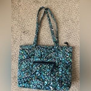 New w/ No Tags Vera Bradley Small Tote - Dreamer Paisley